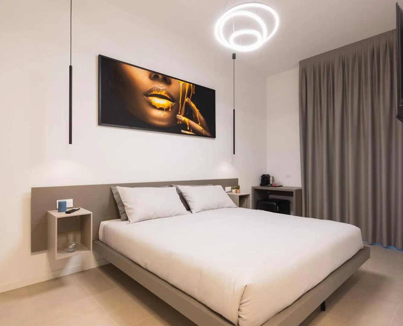 Luxury Station Suite Bologna