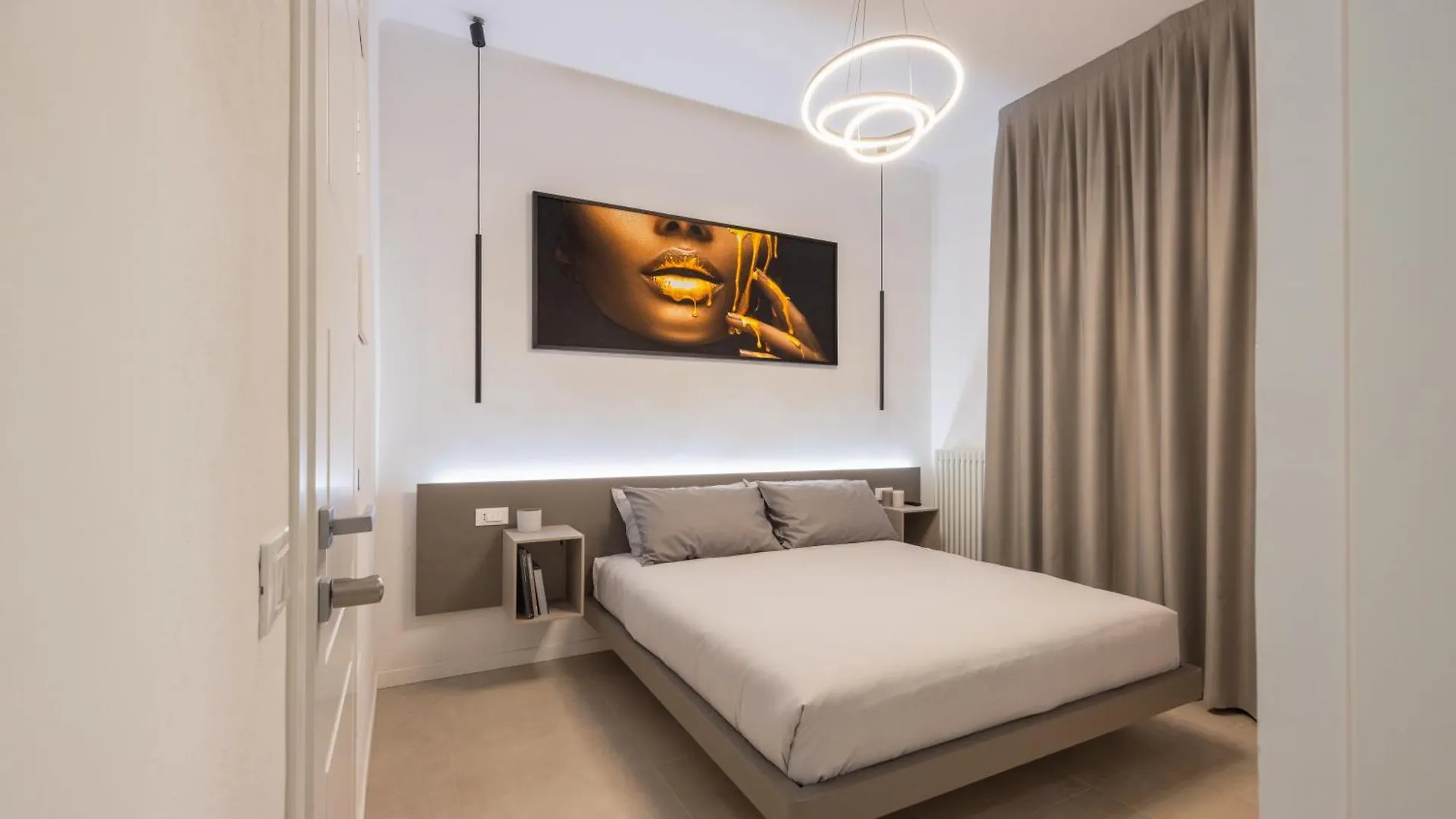 Luxury Station Suite Bologna