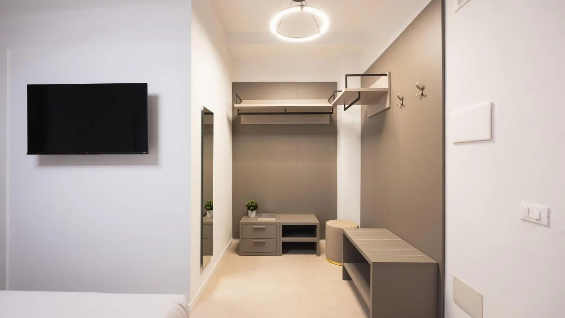 Luxury Station Suite Bologna Guest house