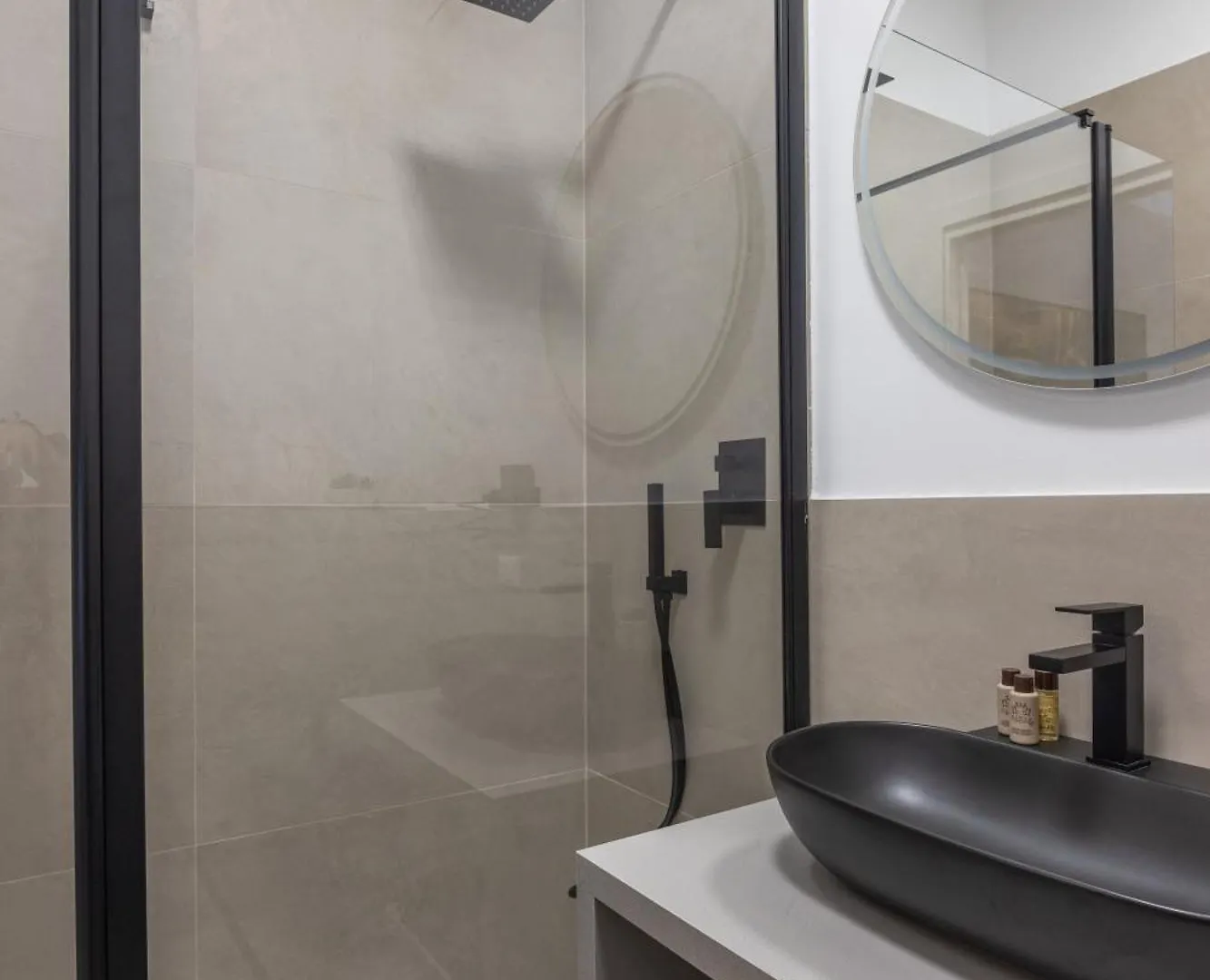 Luxury Station Suite Bologna Guest house