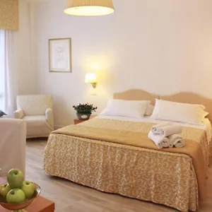*** Bed and breakfast Residenza Giacomuzzi Italia